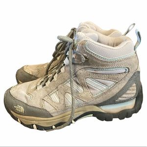 NORTH FACE sz7.5 HEDGEHOG GORTEX/waterproof